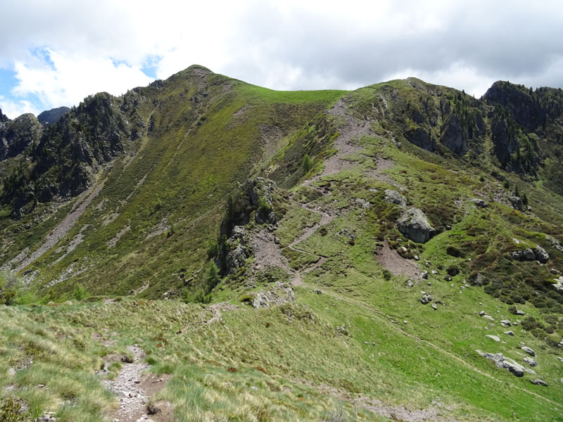 Catena dei Lagorai...da Pergine al Passo del Manghen